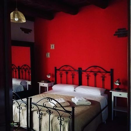 La Vecchia Forgia Hotel Ласкари Екстериор снимка